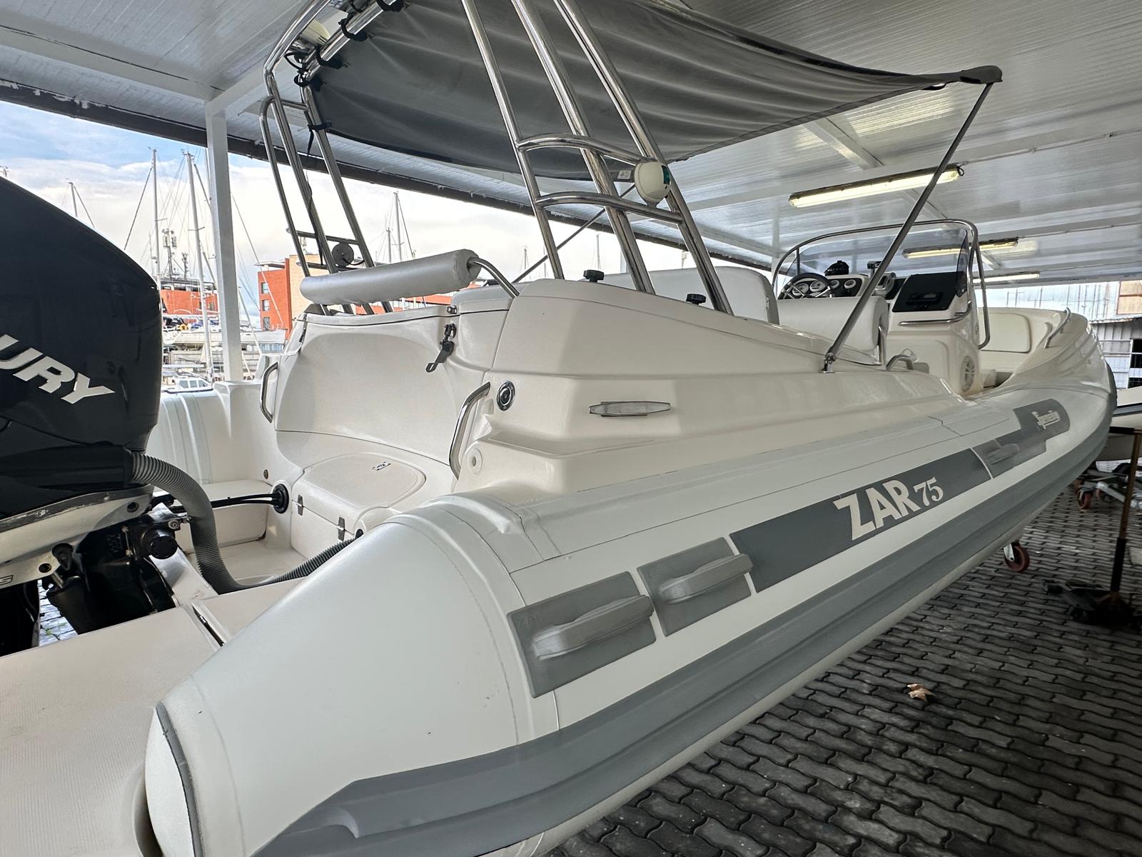 ZAR 75 SUITE + 300 MERCURY (2017)<br><a href=dettaglio.aspx?Id=340 >VAI ALLA SCHEDA</a>